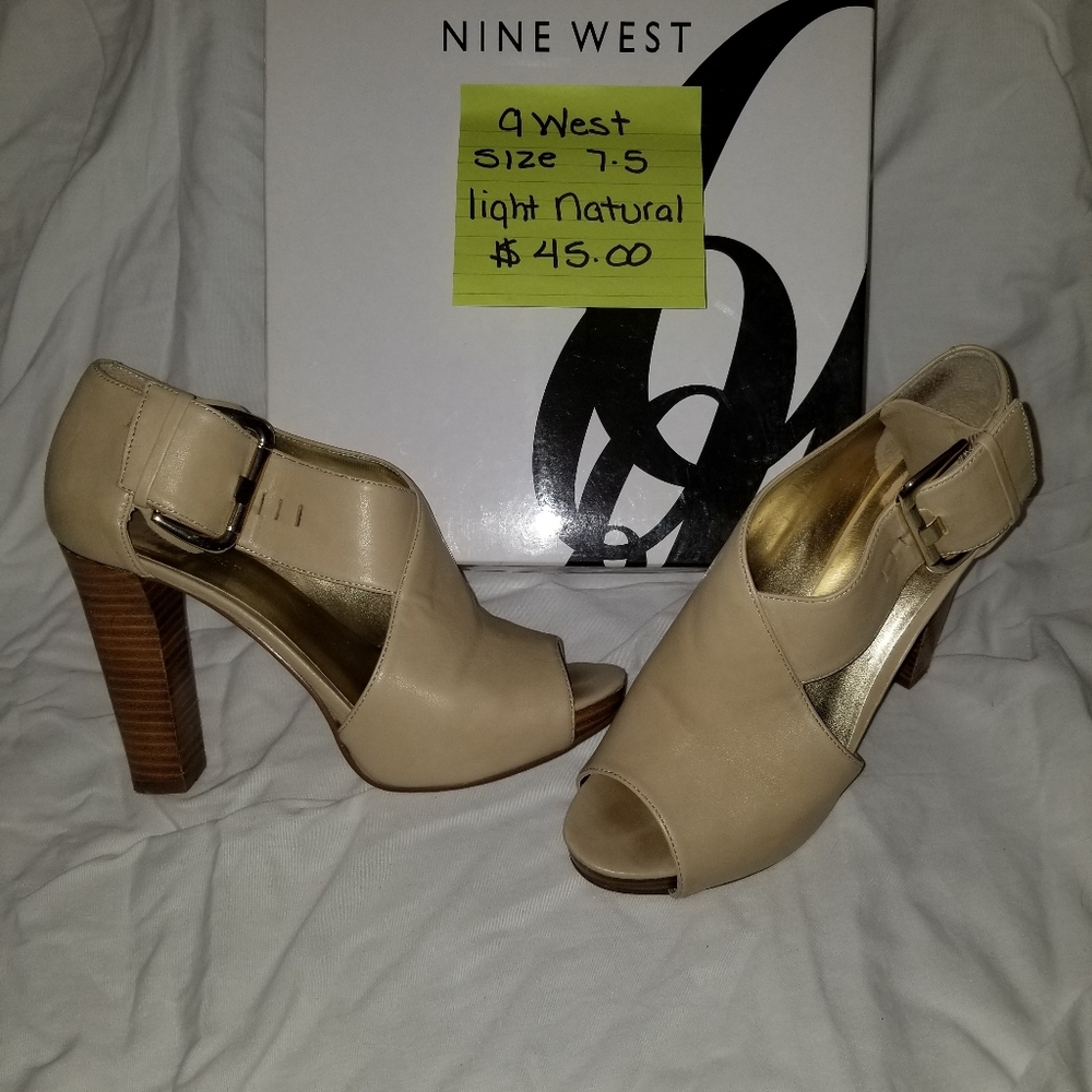 Womens Shoes